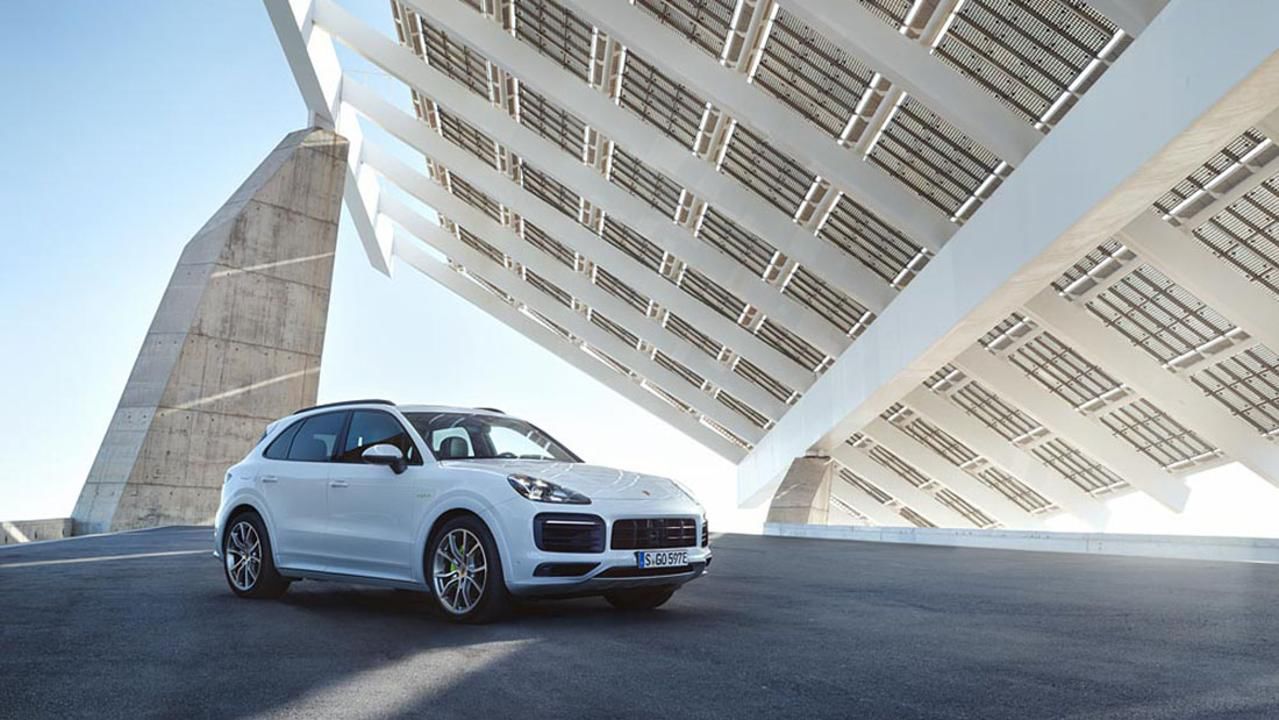 Luxury Green Car of the Year runner-up: 2019 Porsche Cayenne E-Hybrid